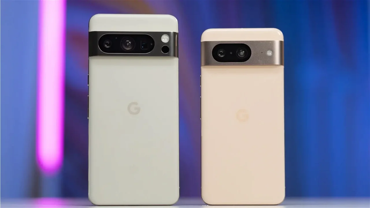 Google Pixel 8 Colore bianco e crema